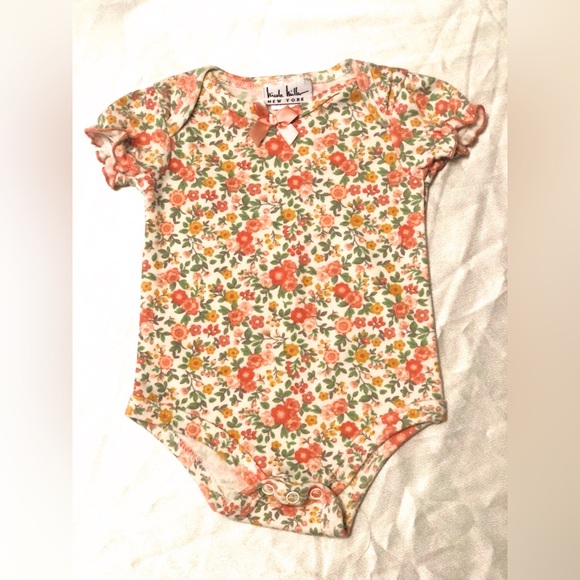 Nicole Miller 3-6MO Baby Girl Onesies Bundle of 3 - Picture 4 of 7